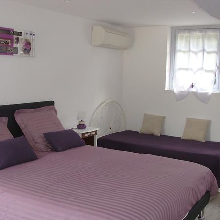 Le Vieux Castel Bed & Breakfast Goustranville Ngoại thất bức ảnh